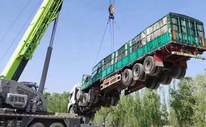 克山道路脱困救援案例